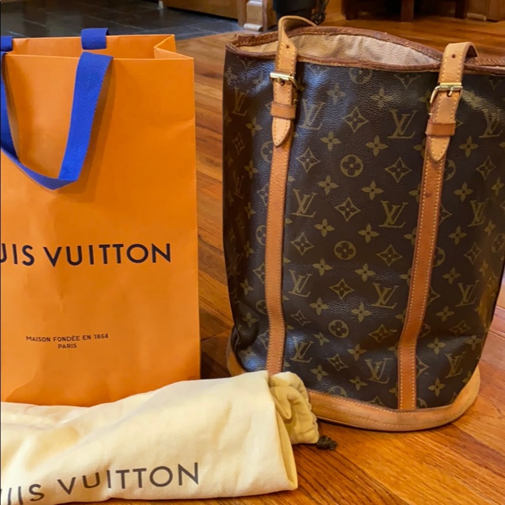 Louis Vuitton Bucket
